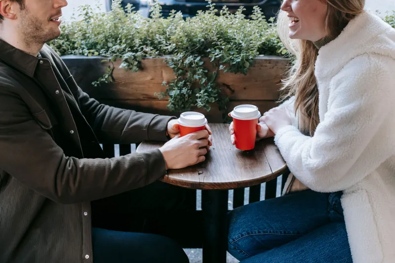 How to Have a First Date Conversation That Actually Goes Somewhere